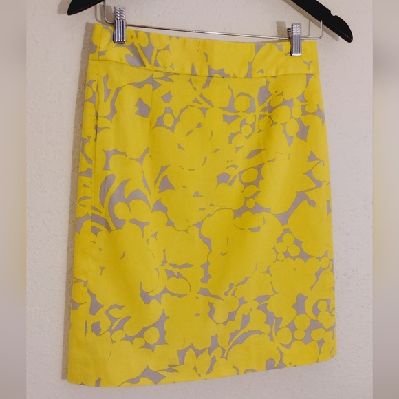 J. Crew Yellow & Gray Floral Pencil Skirt - Picture 3 of 6